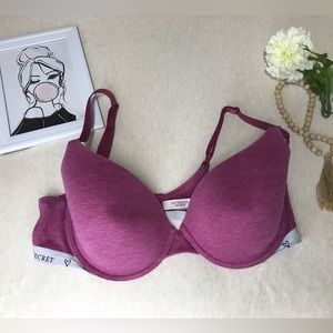 Victorias Secret T-shirt Bra